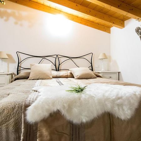 B&B Al Vicolo Di Mezzo Monzambano Εξωτερικό φωτογραφία
