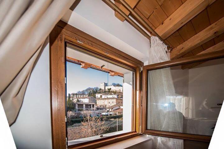 B&B Al Vicolo Di Mezzo Monzambano Εξωτερικό φωτογραφία